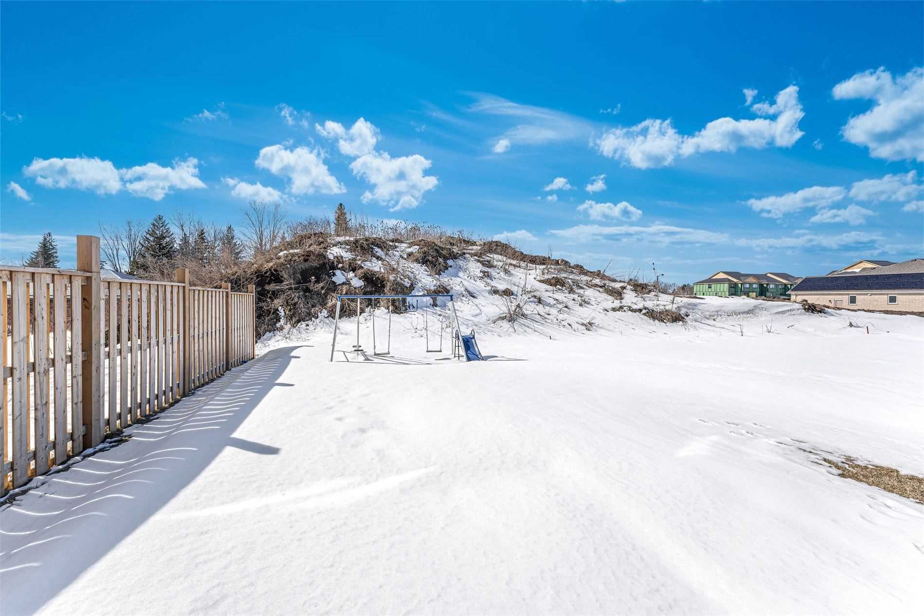 123 Stephenson Way, Minto