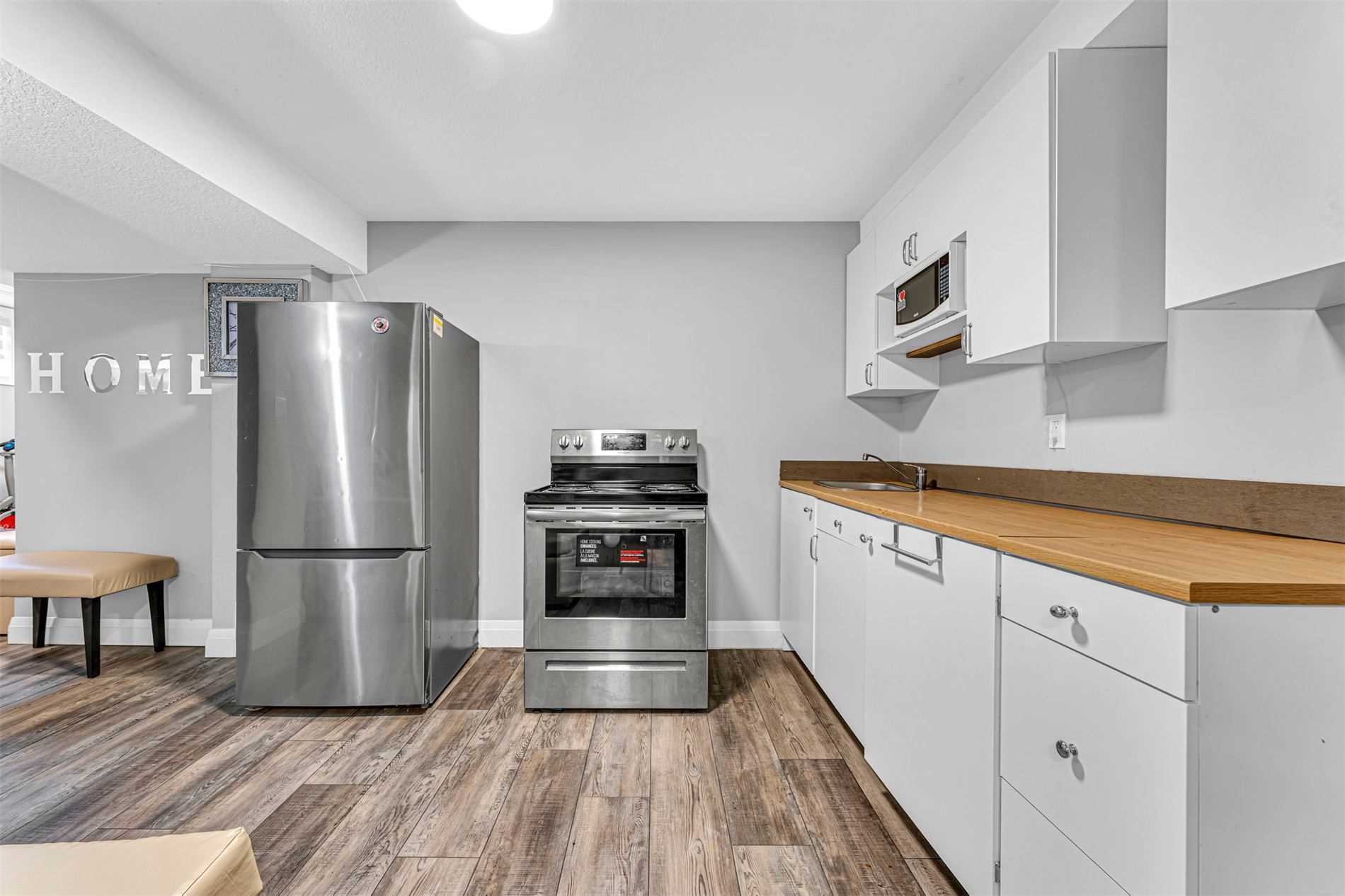 123 Stephenson Way, Minto