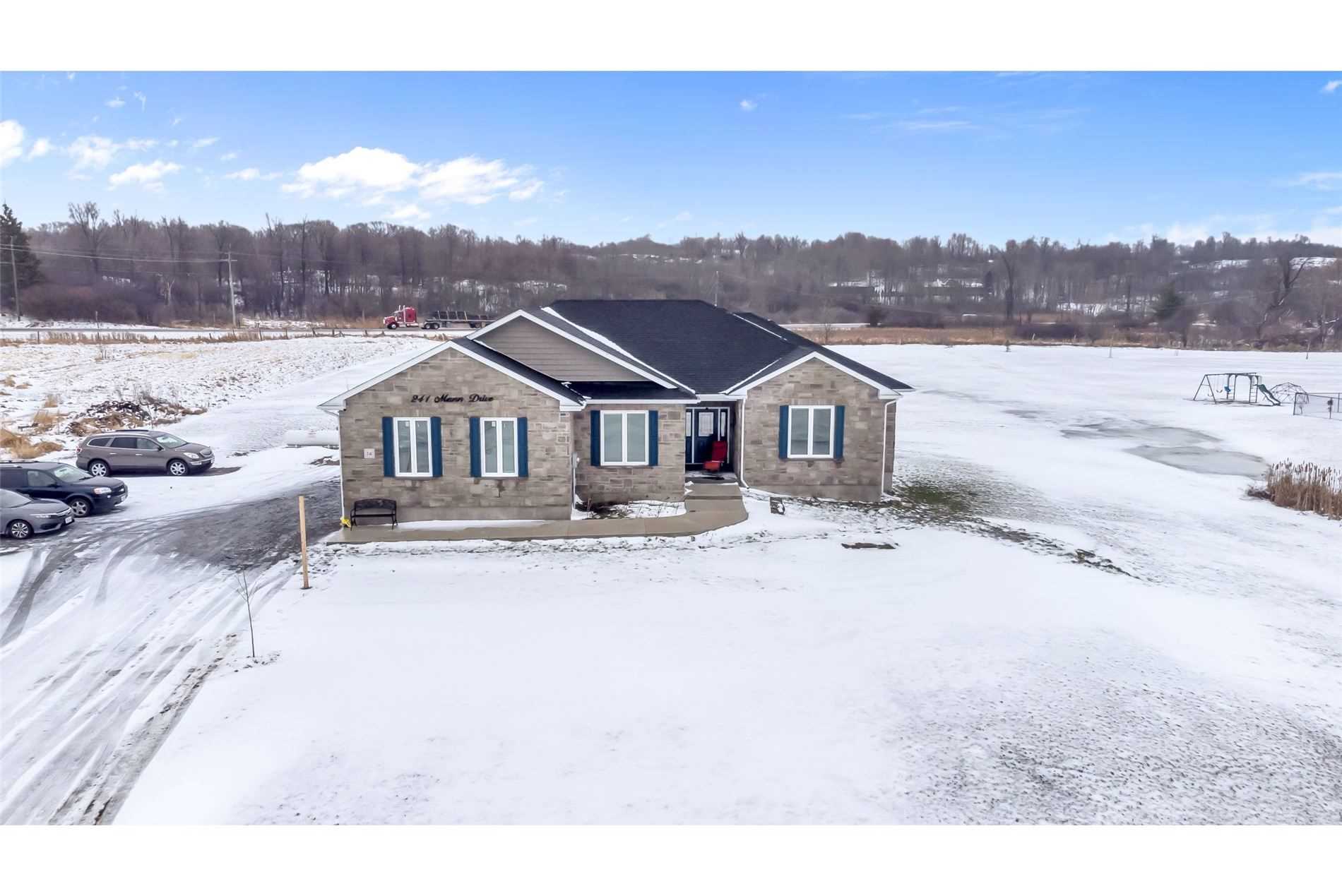 Listing X5957951 - Large Photo # 2