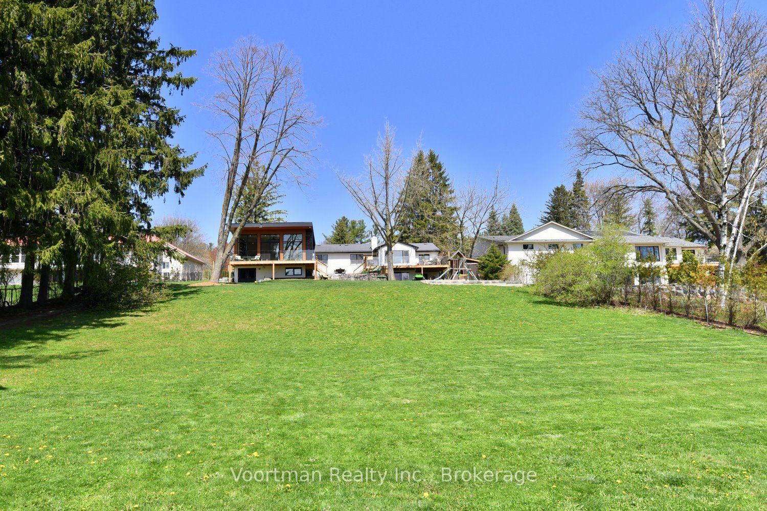 84 Maple Avenue