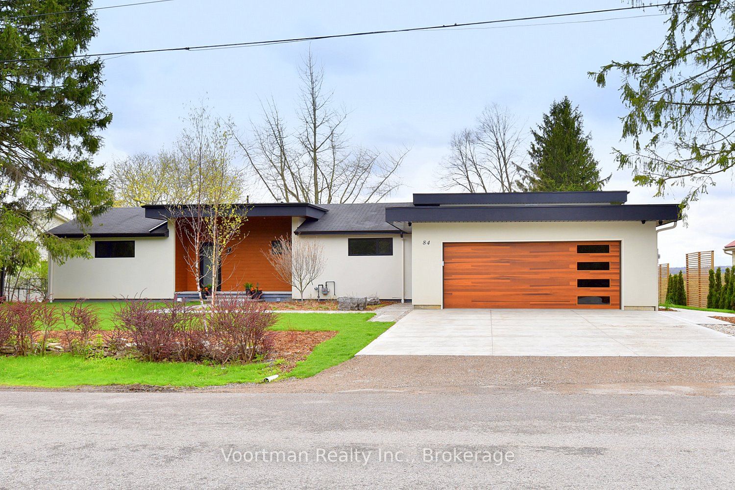 84 Maple Avenue