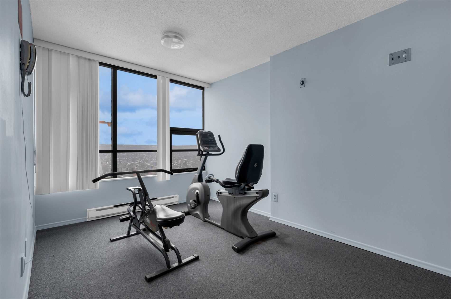 75 Queen Street N, #1802