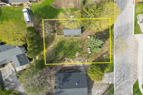 63 Laurel St, Brant