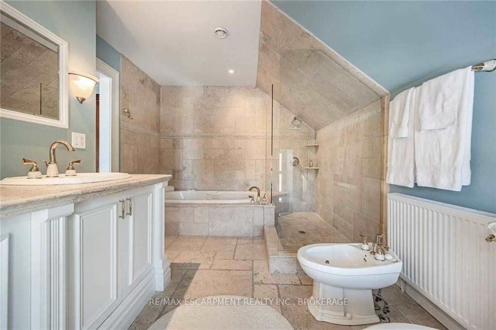 Listing X5959971 - Large Photo # 24