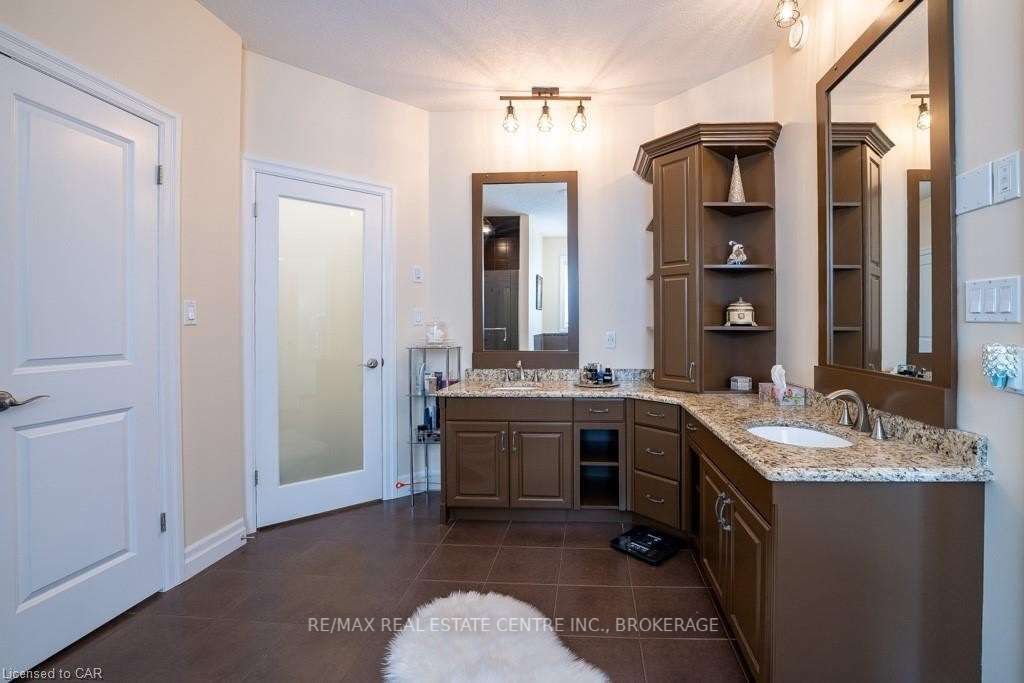 Listing X5960555 - Large Photo # 29