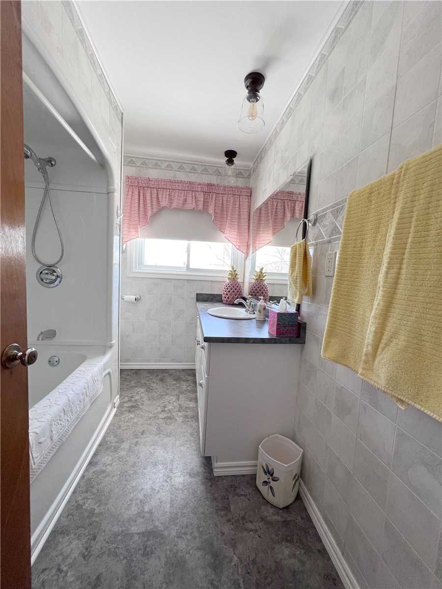 Listing X5961721 - Large Photo # 11