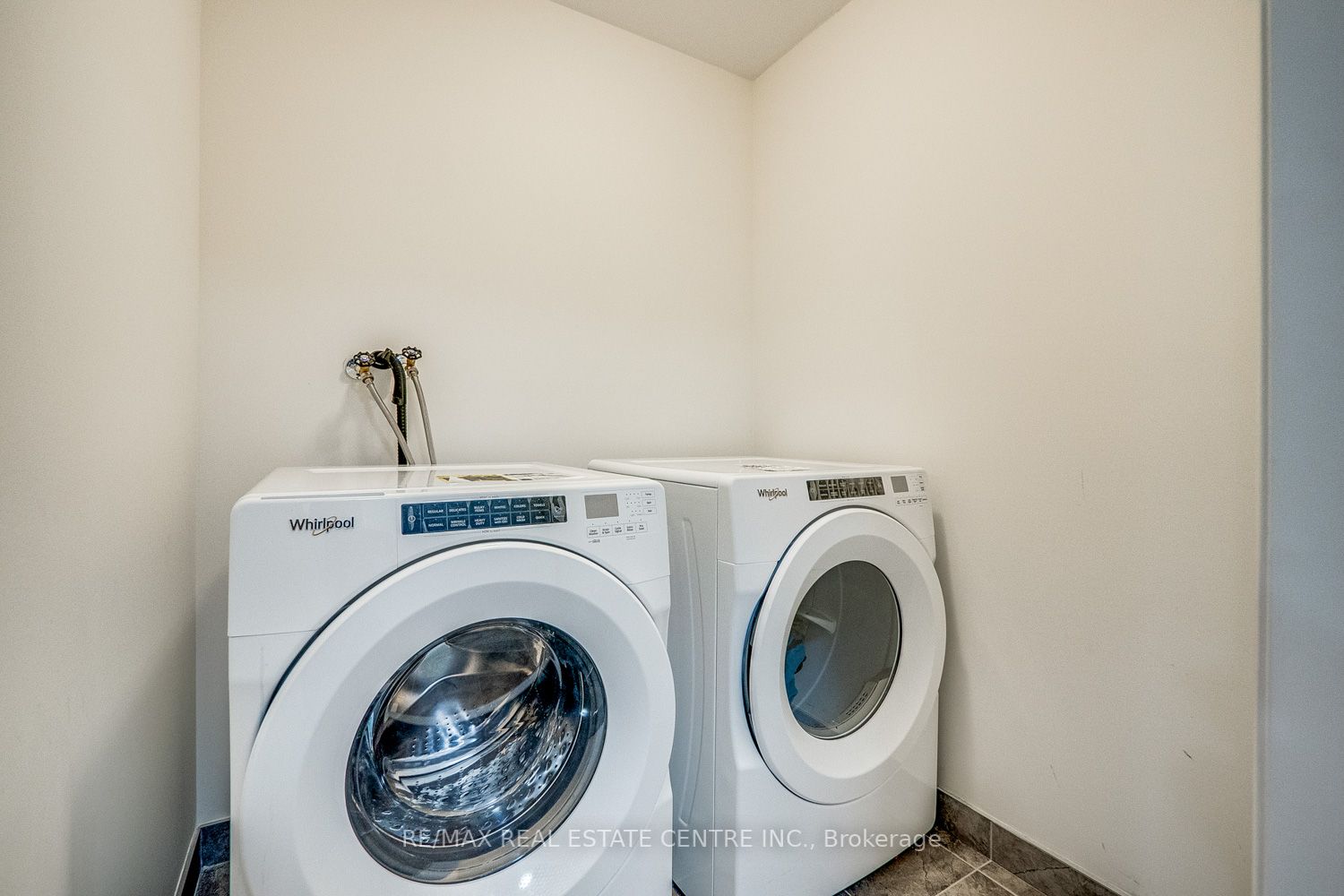 Listing X5962400 - Large Photo # 26