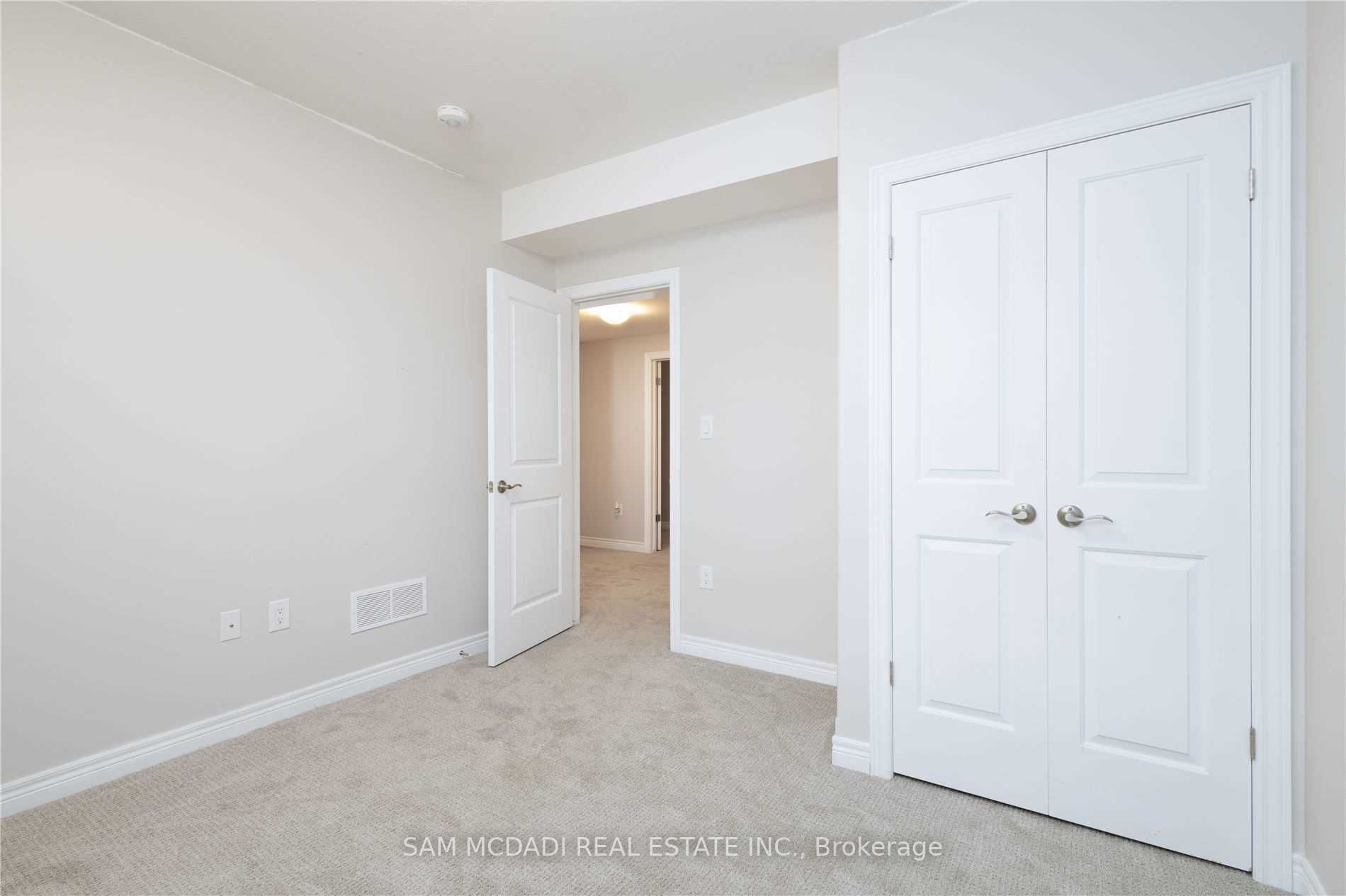 9 Cinnamon St