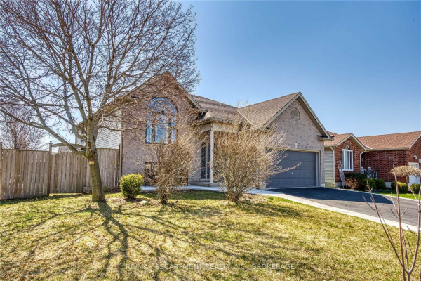 2 Macpherson Dr