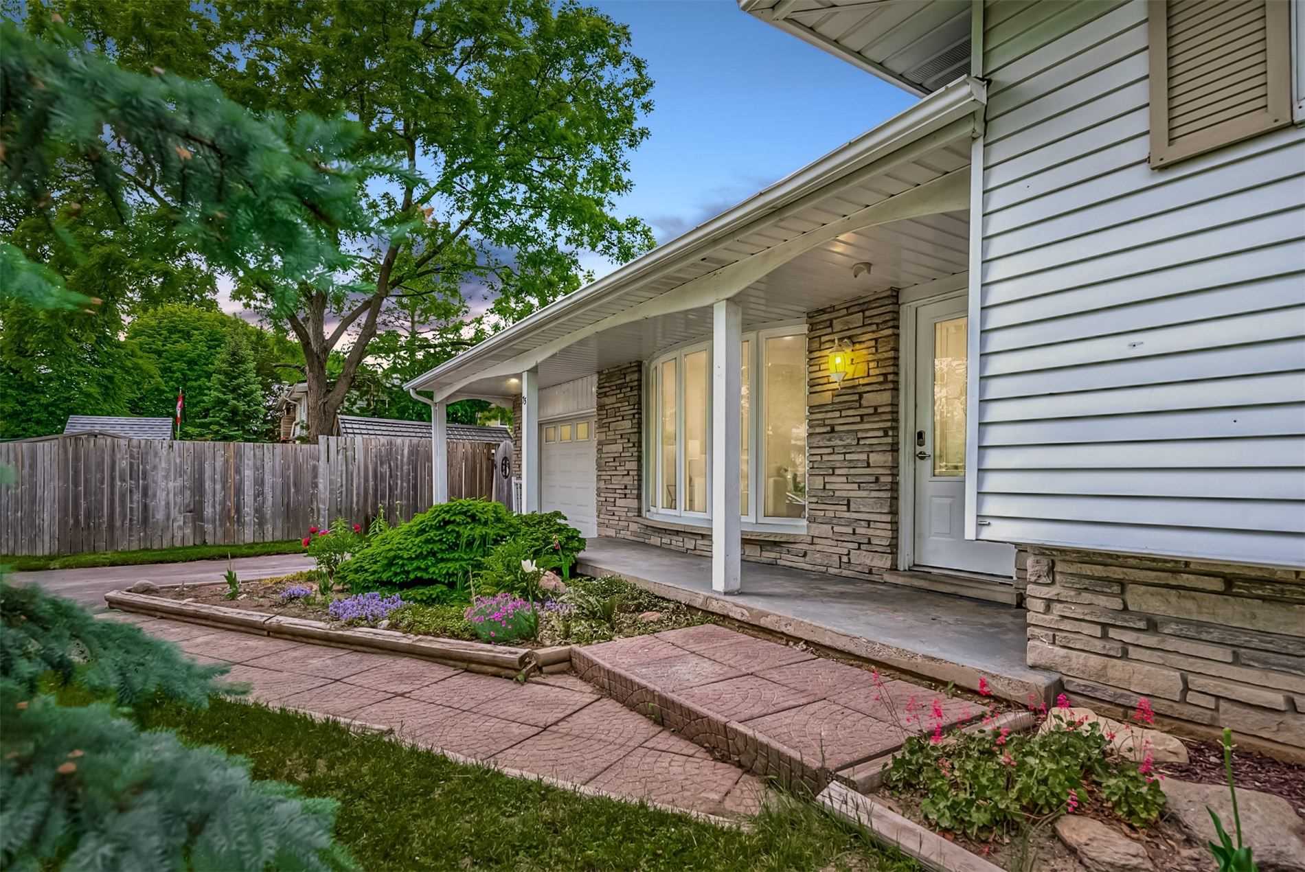 75 Bettley Crescent
