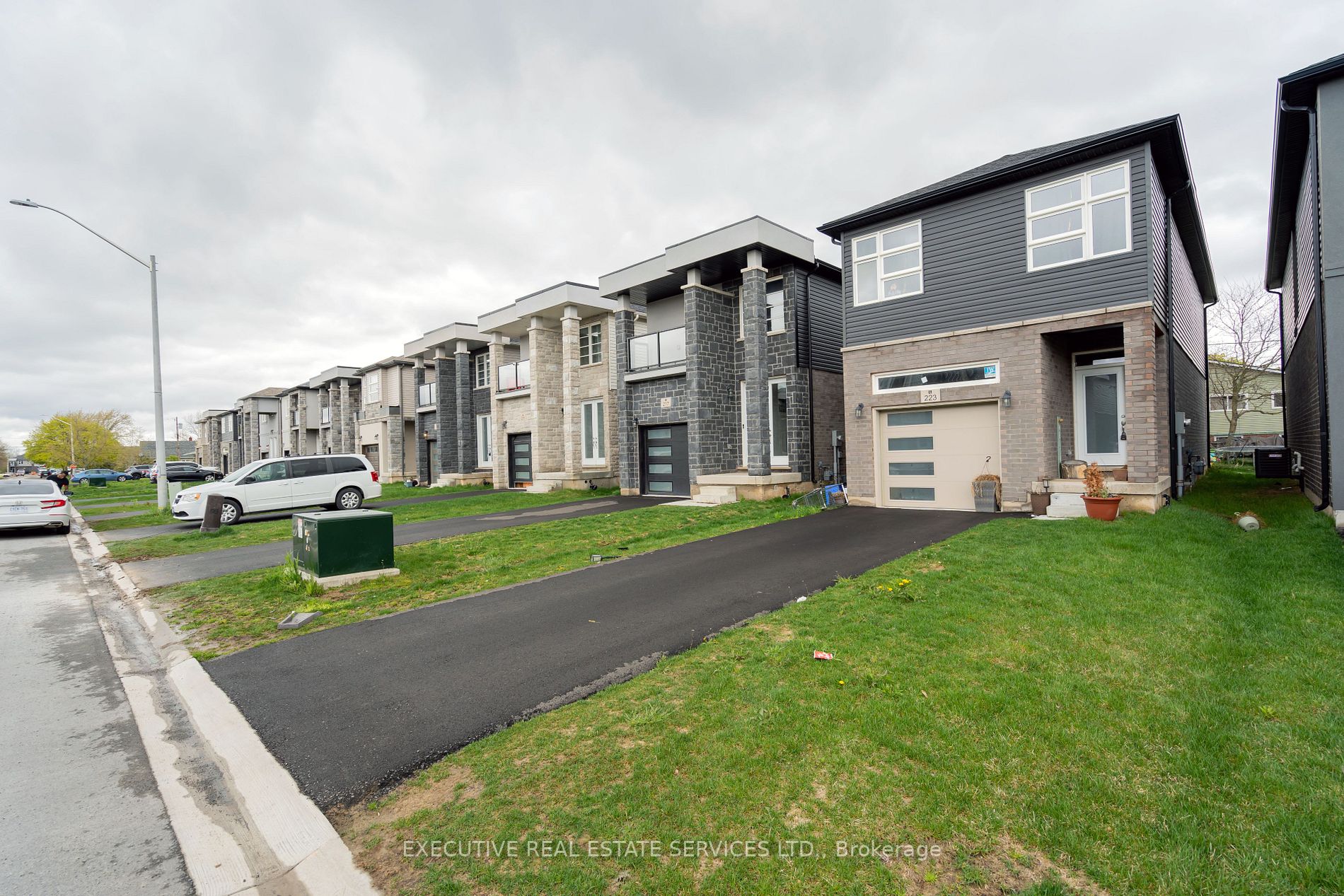 Listing X5965304 - Large Photo # 5