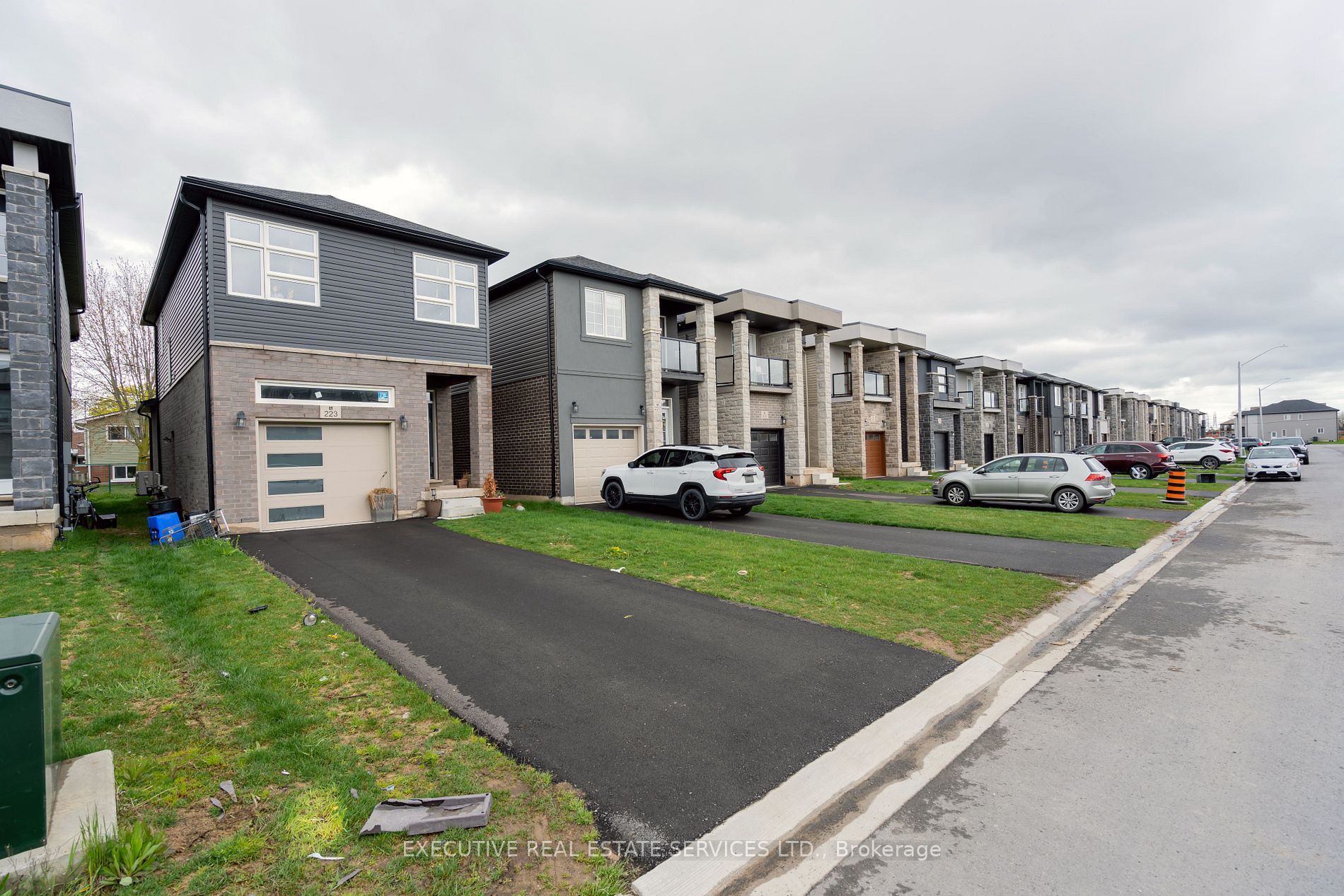 Listing X5965304 - Large Photo # 4