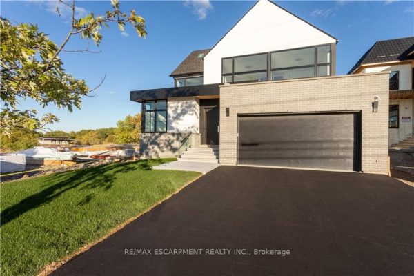 70 Upper Mount Albion Rd, Hamilton