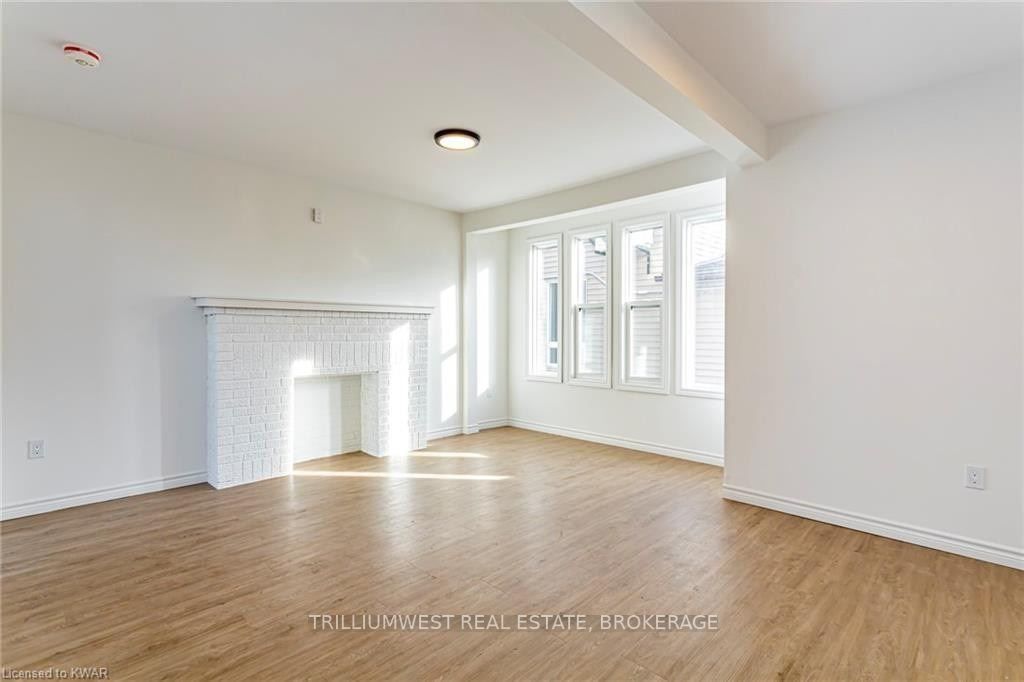 281 William St