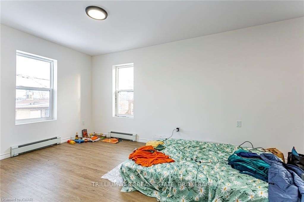 281 William St