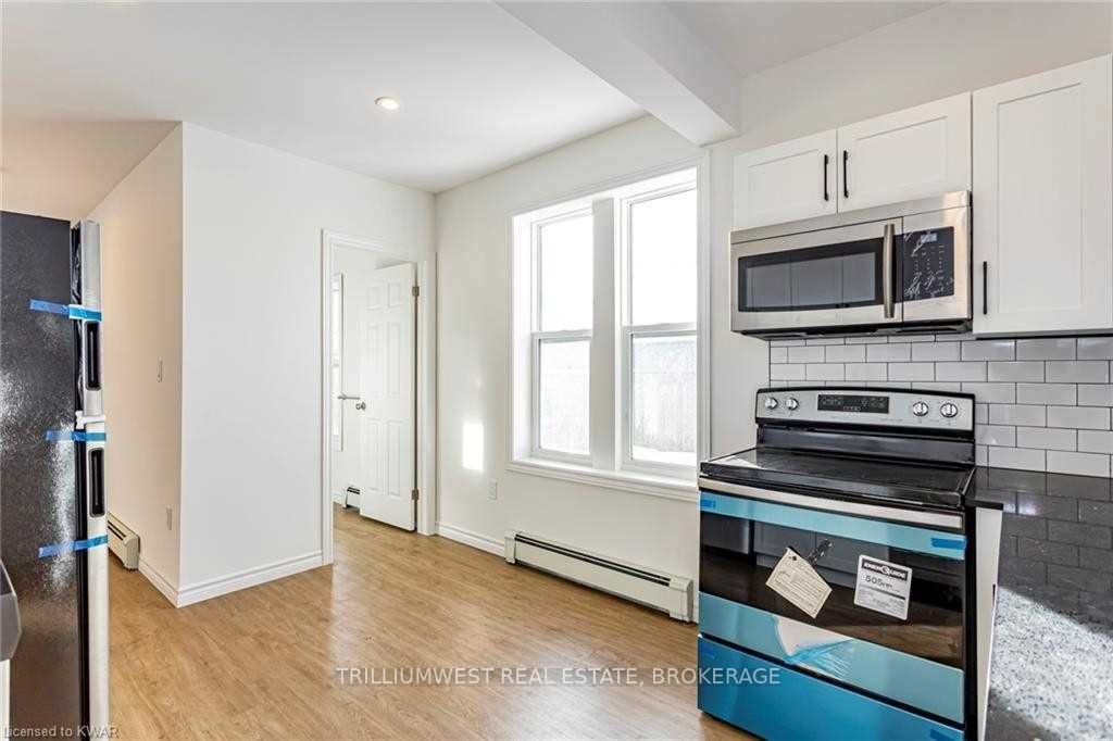 281 William St
