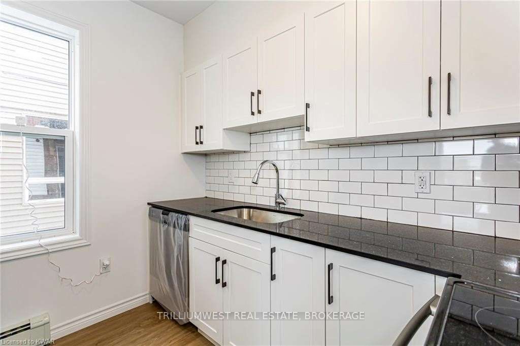 281 William St