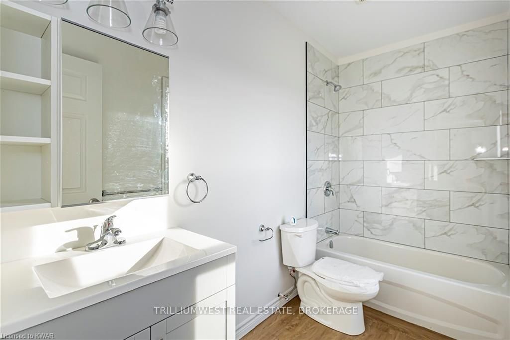 281 William St