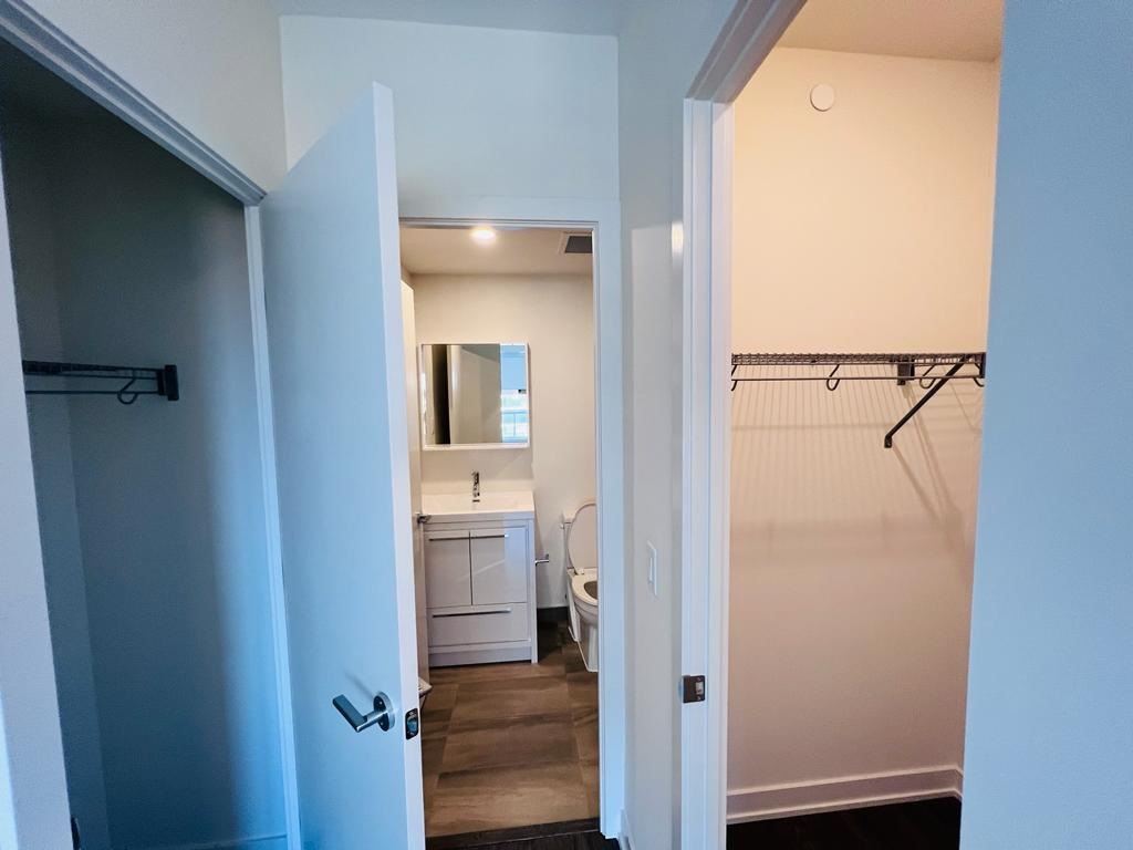 212 King William Street, #604