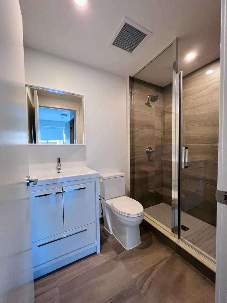 212 King William Street, #604
