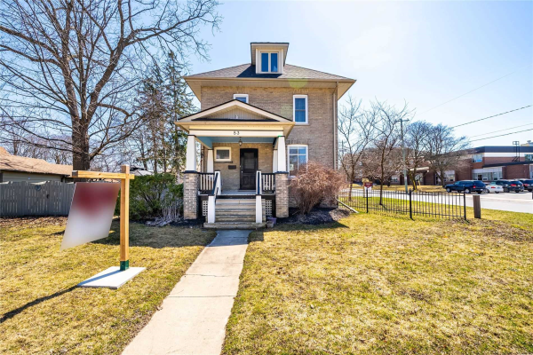 83 Peel St, Kawartha Lakes