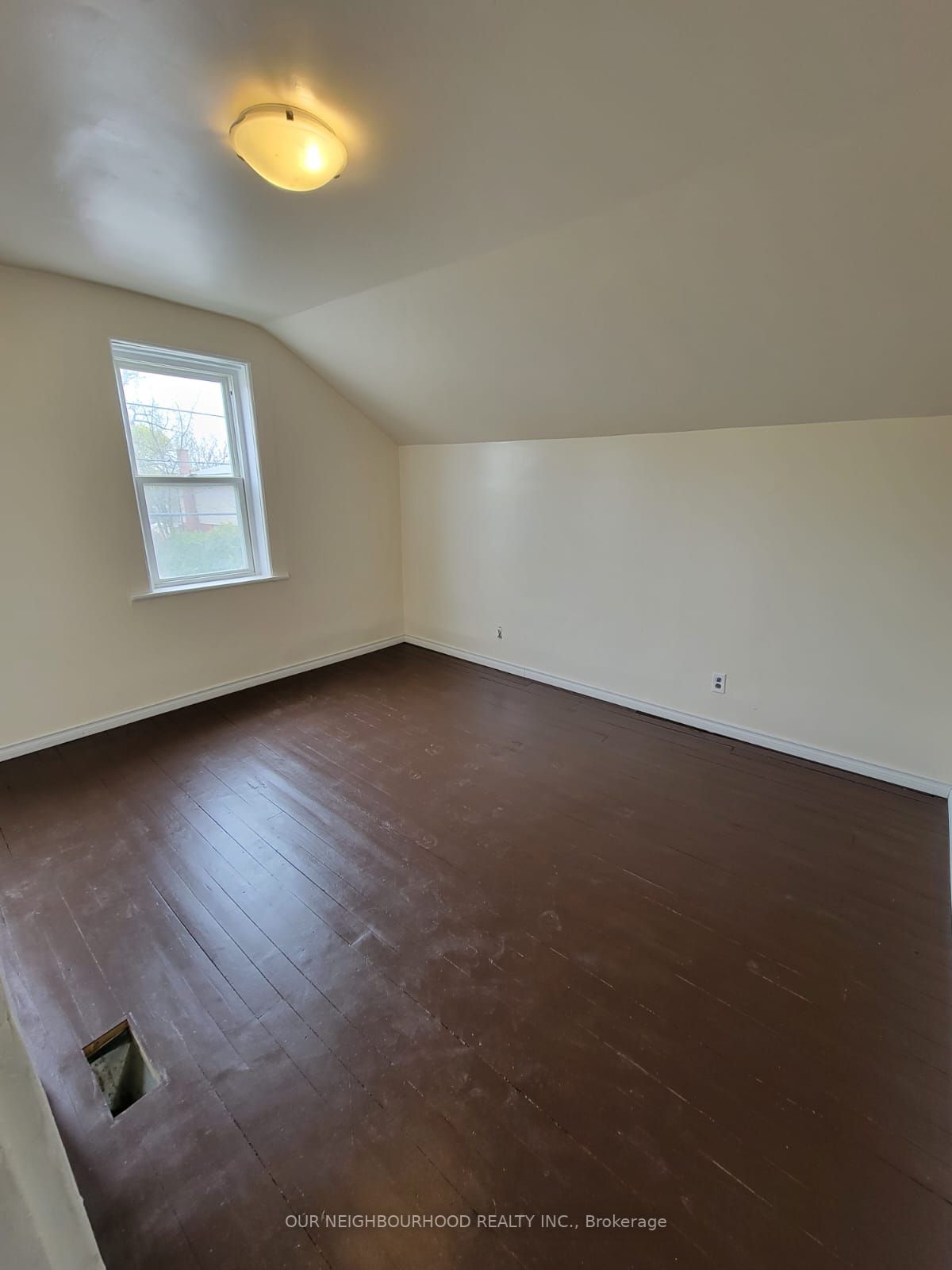 508 Hopkins Avenue