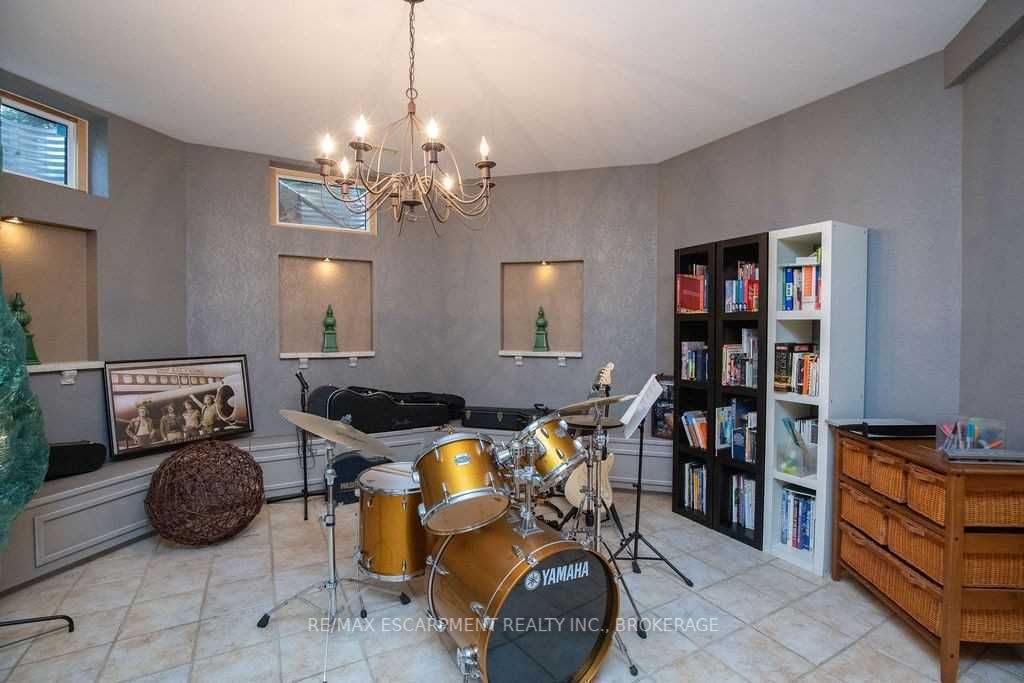 51 Prestige Drive