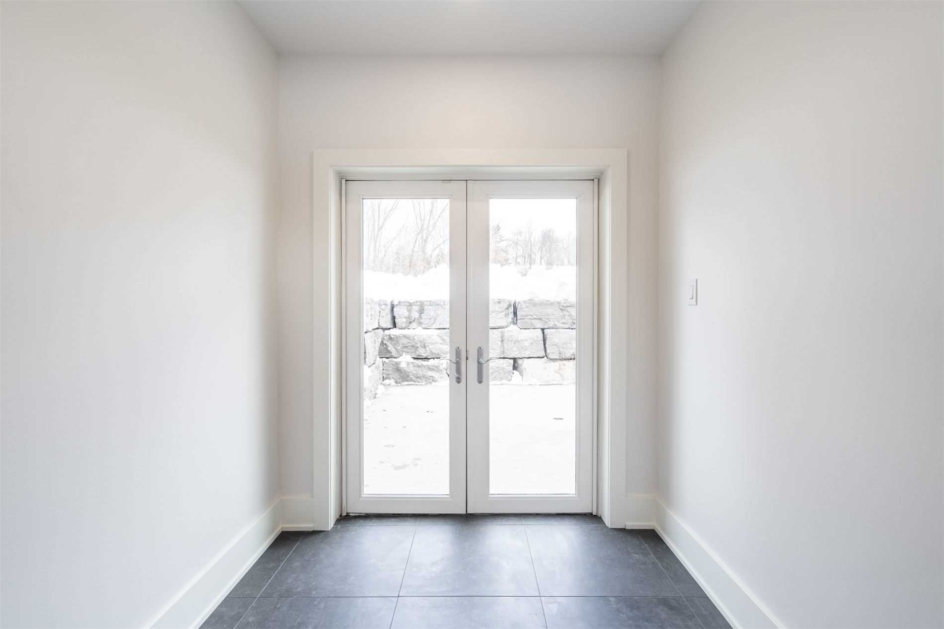 146 7th Concession Rd E