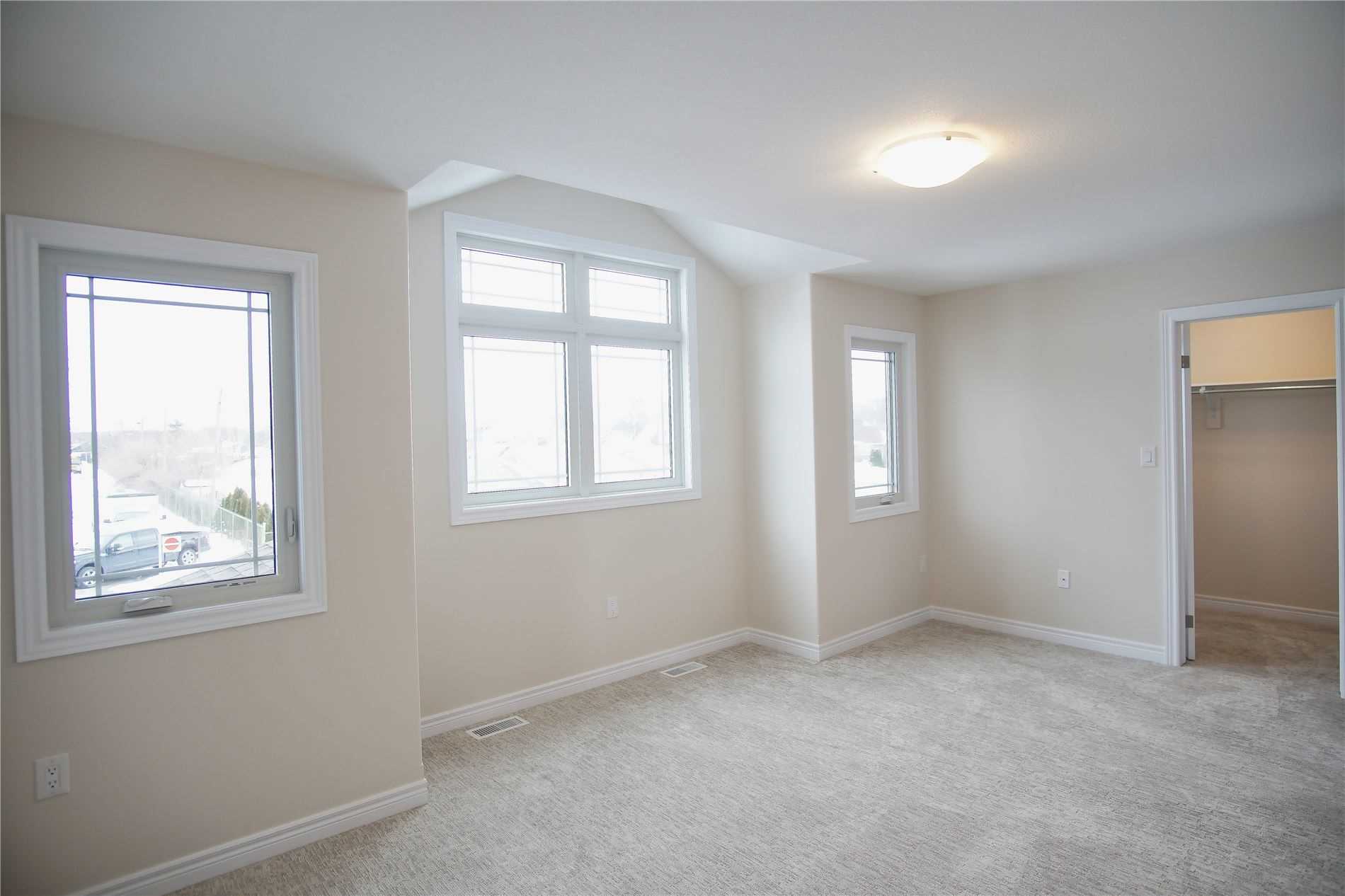 27 Mcmann Dr