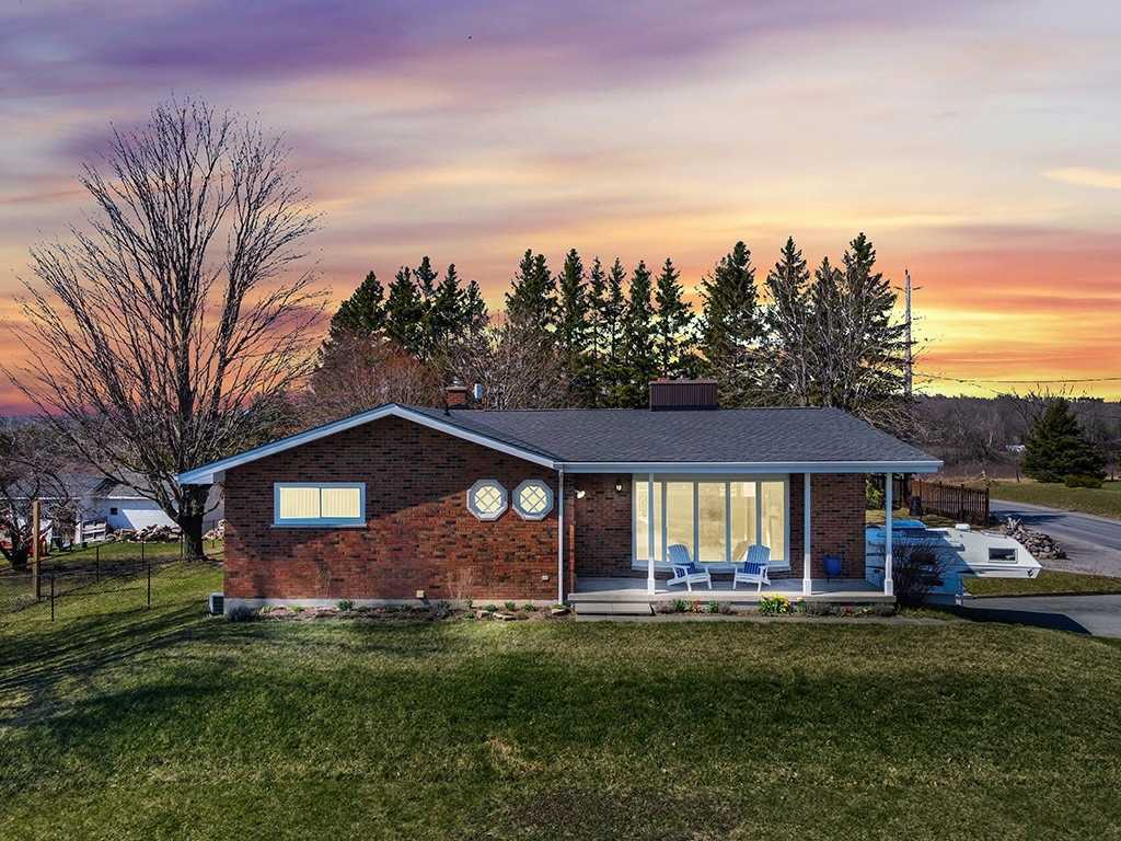 Listing X5968659 - Large Photo # 1