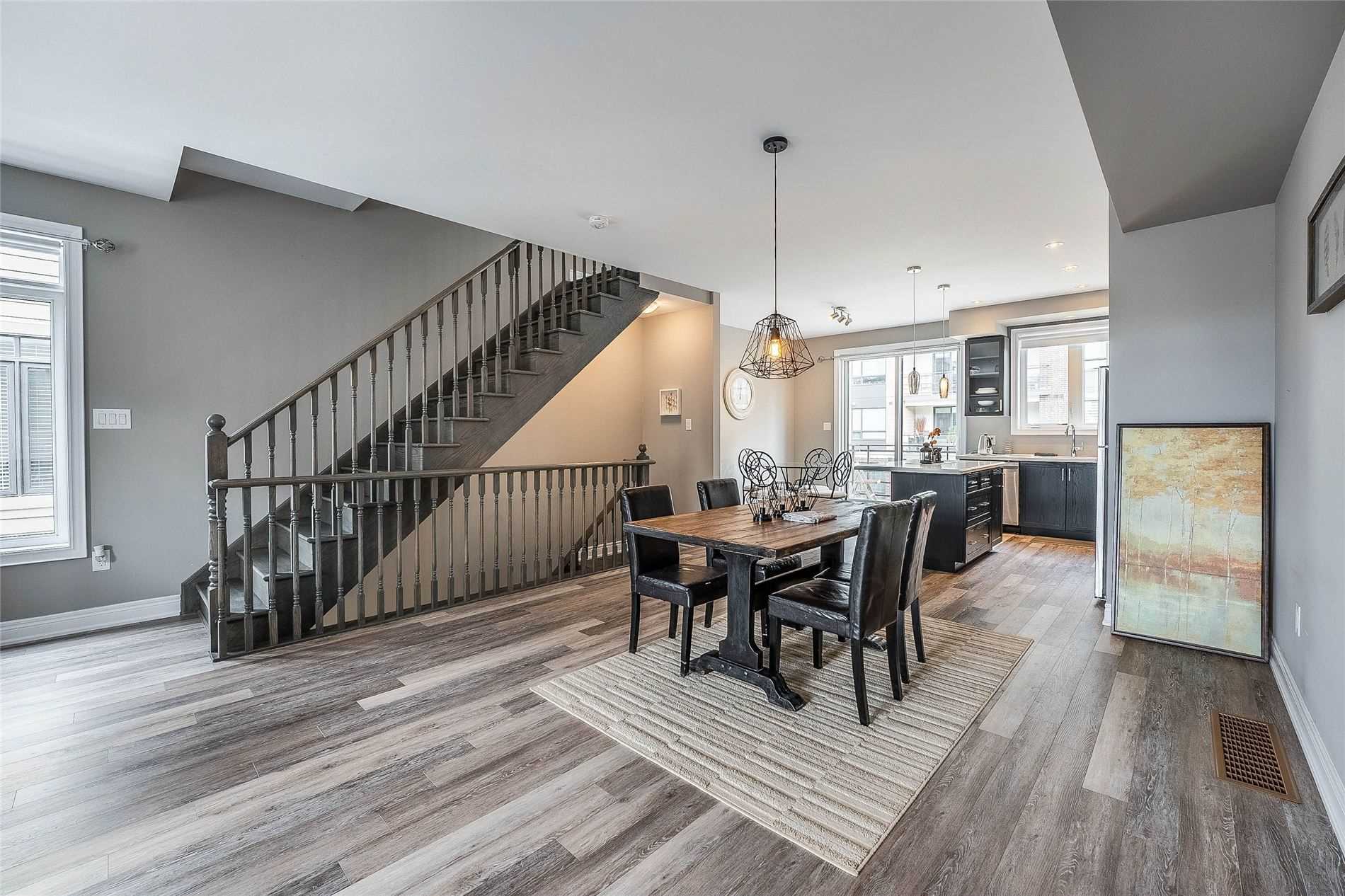 16 Waterview Lane