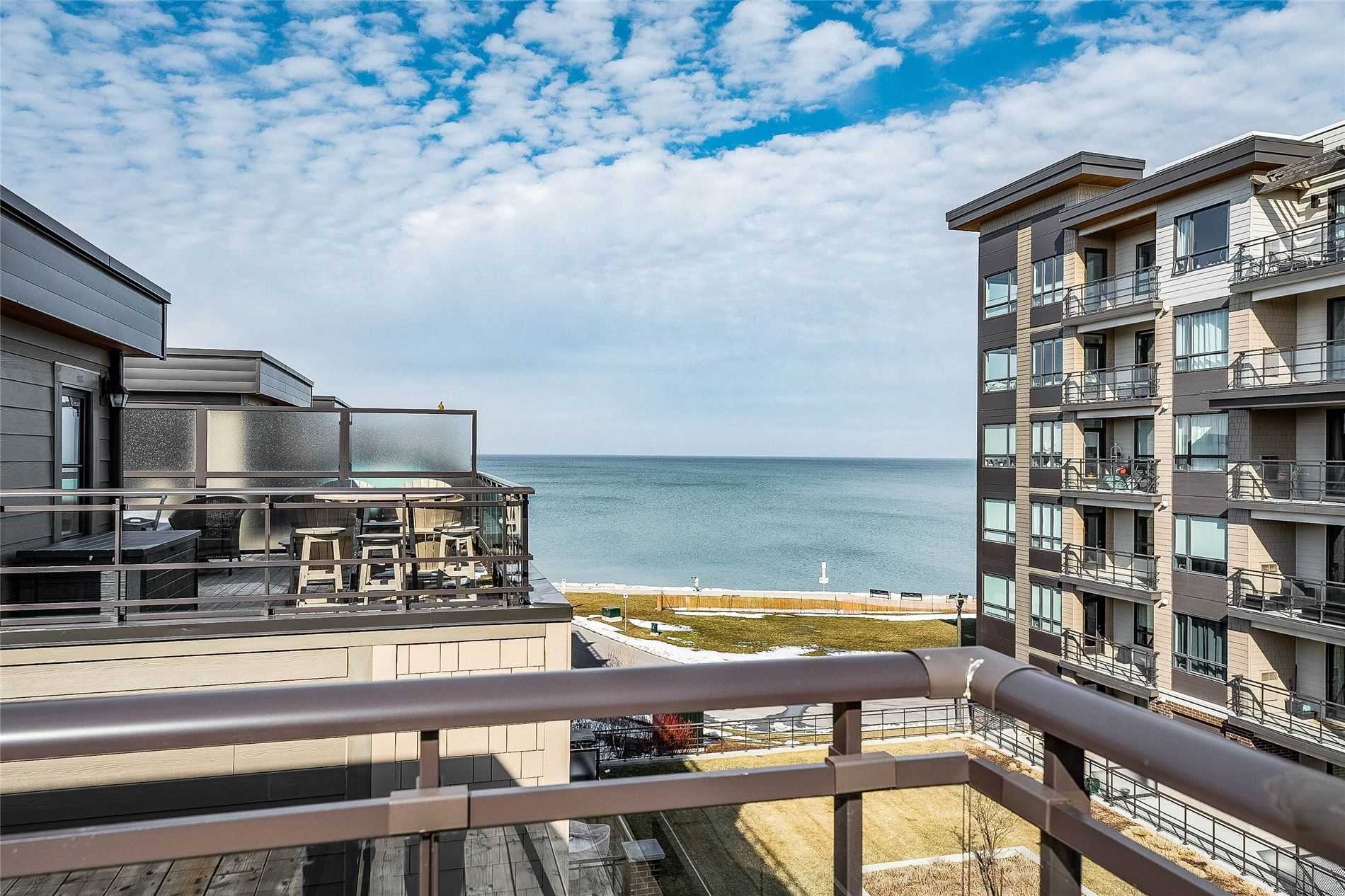 16 Waterview Lane