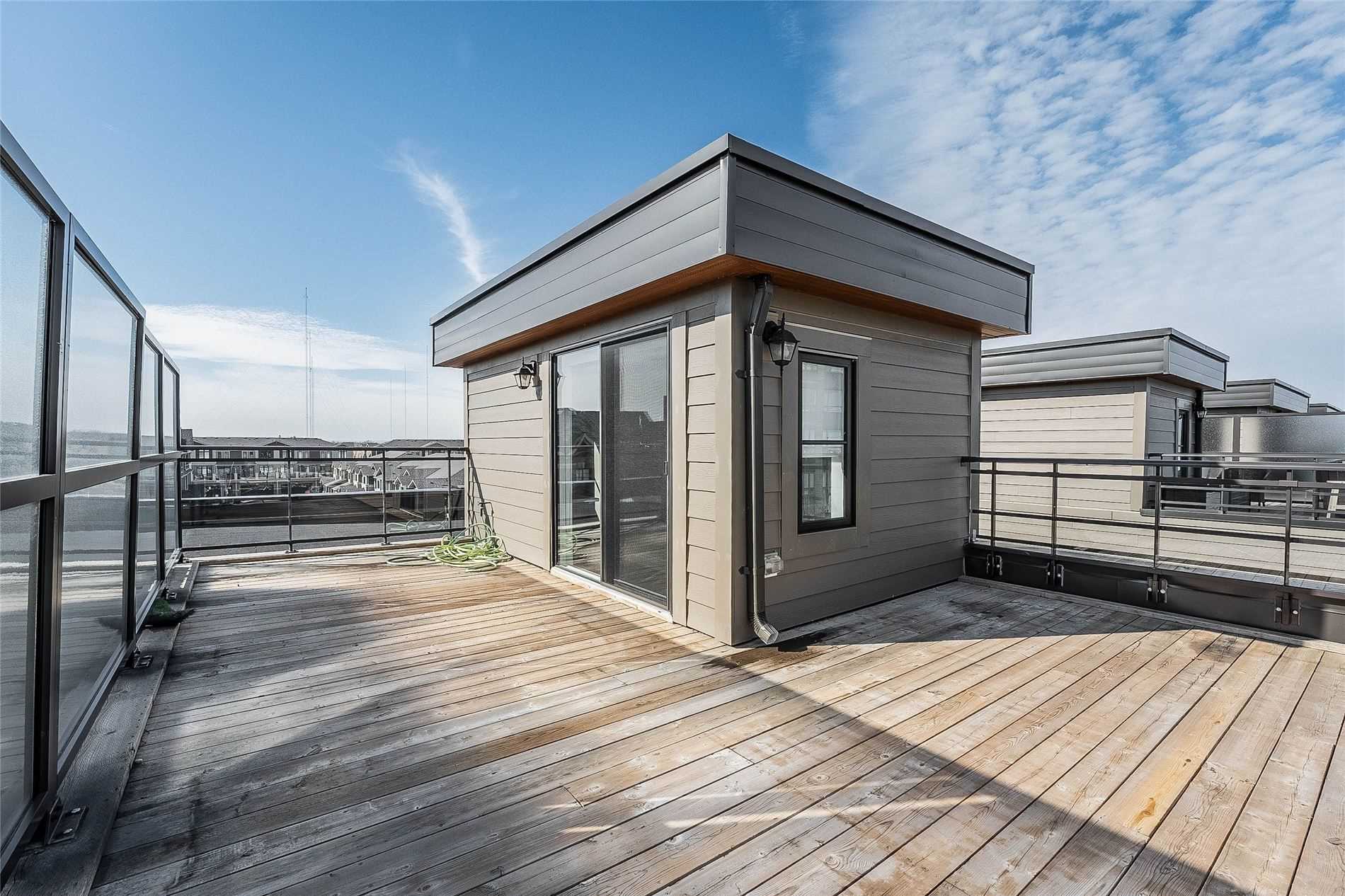 16 Waterview Lane