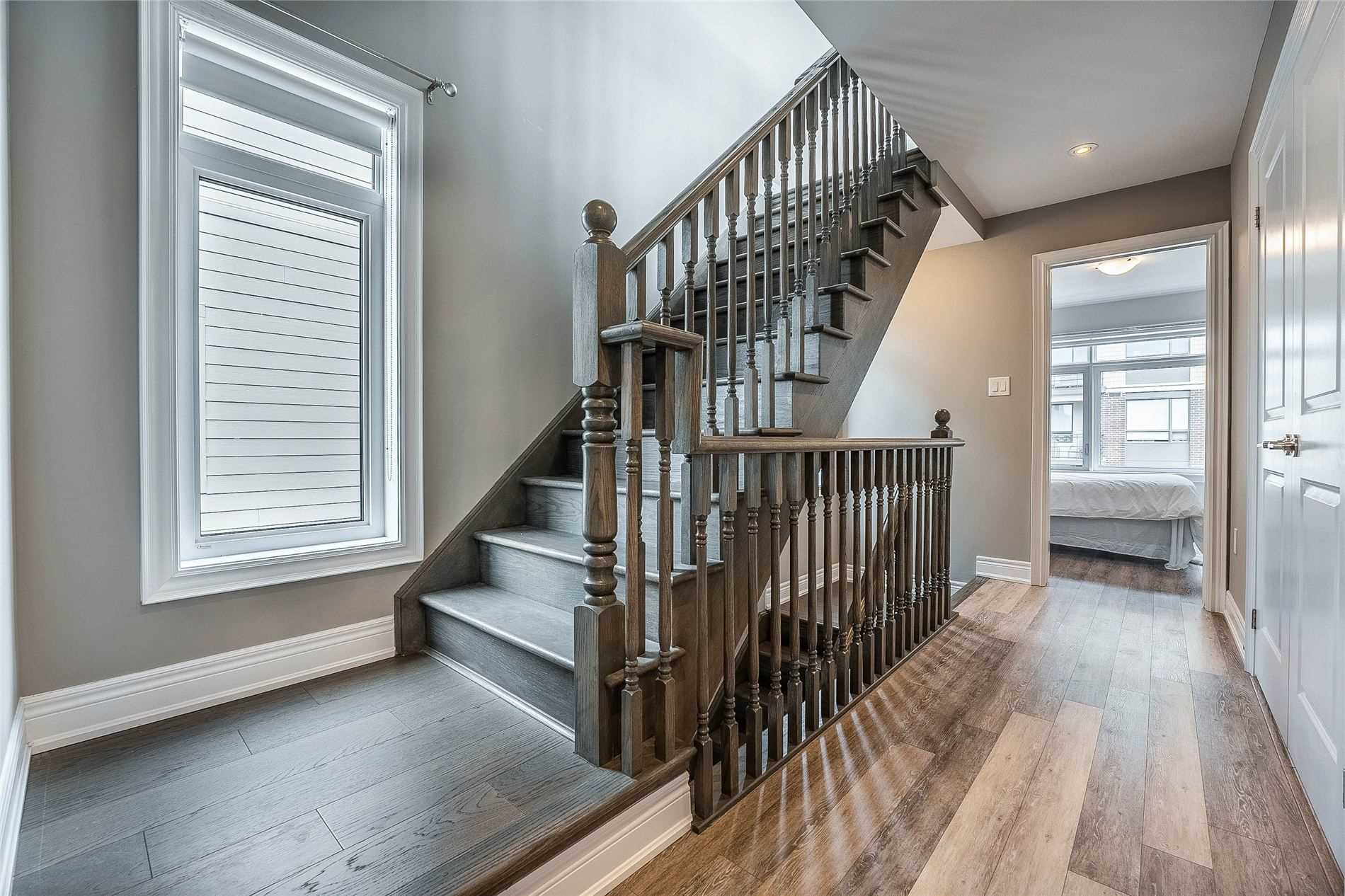 16 Waterview Lane