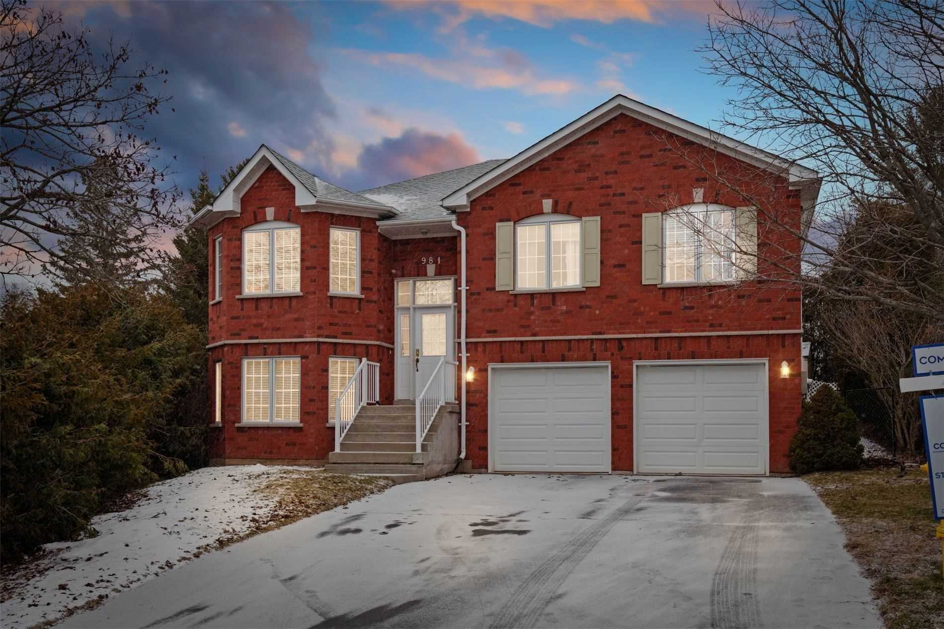 Listing X5970123 - Large Photo # 1