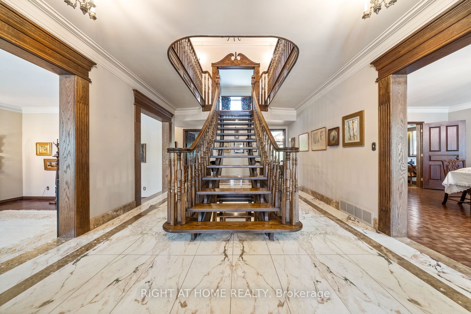 Listing X5970204 - Large Photo # 7