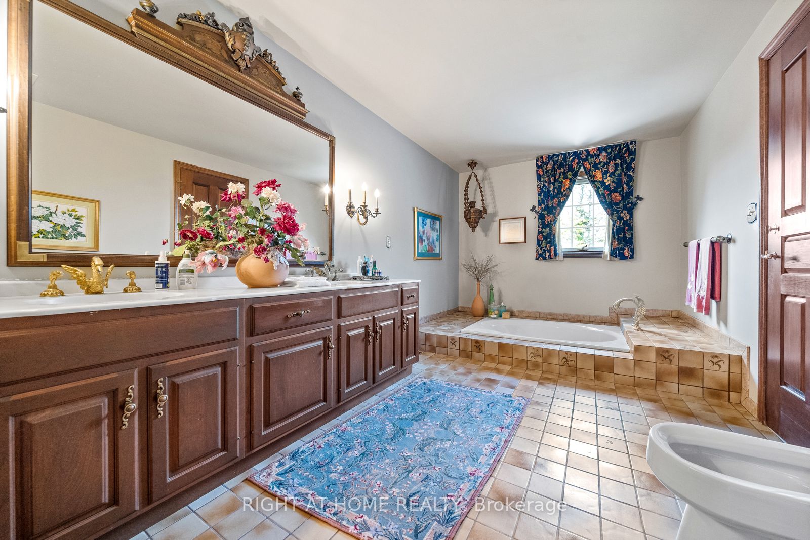 Listing X5970204 - Large Photo # 24