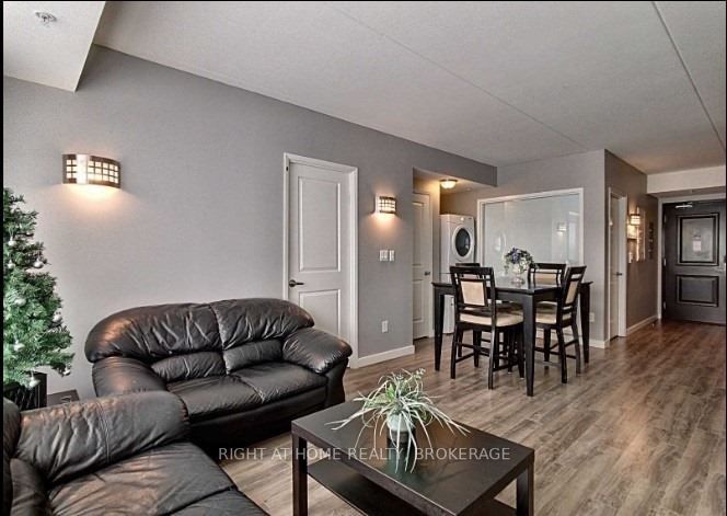 Listing X5970319 - Large Photo # 2