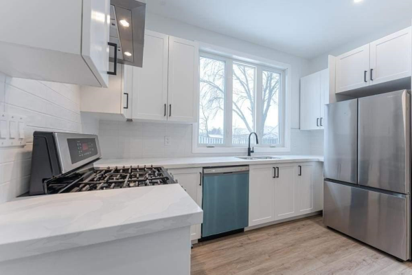 20 West 3rd St, Hamilton
