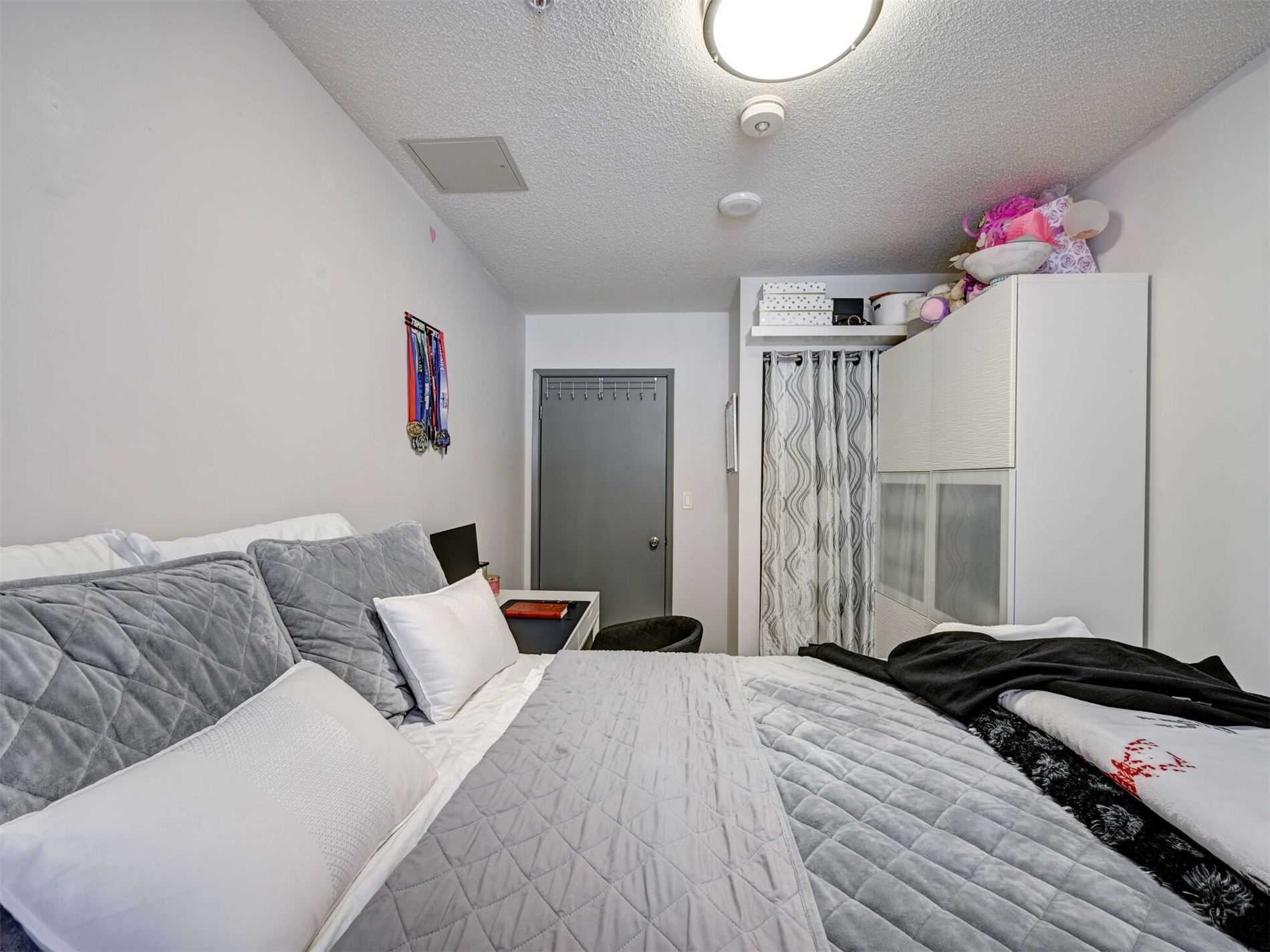 Listing X5970881 - Large Photo # 31
