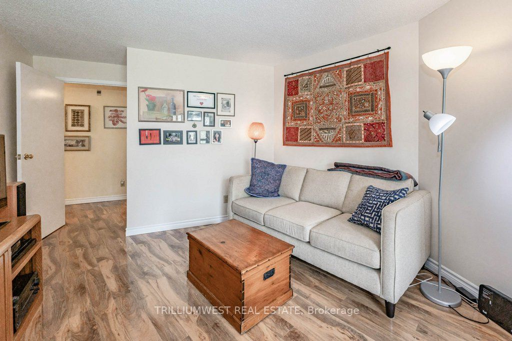 Listing X5971064 - Large Photo # 23