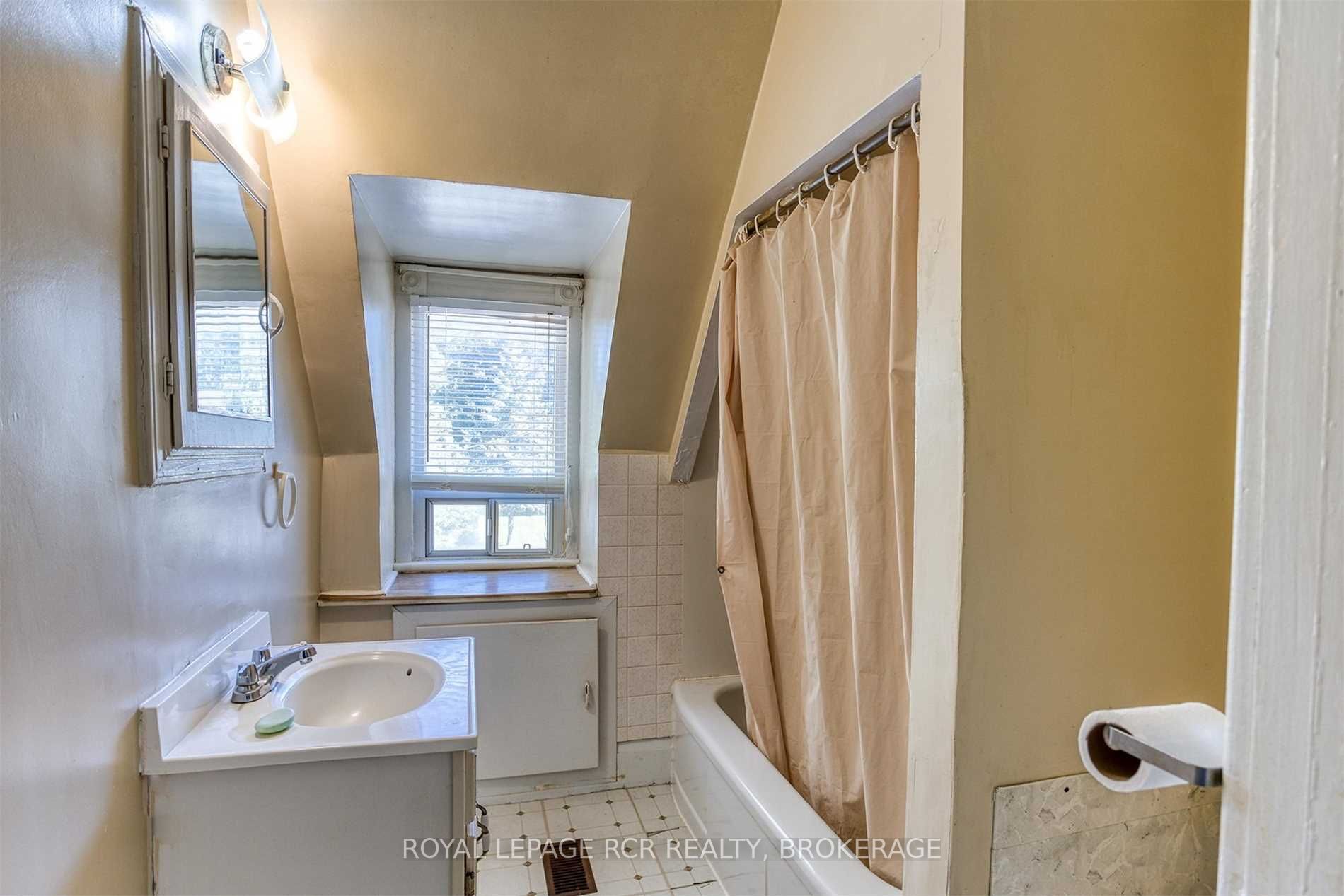 Listing X5971183 - Large Photo # 26