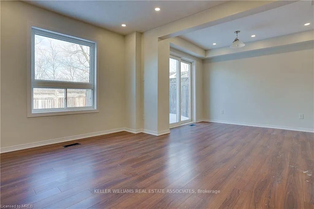 Listing X5971728 - Large Photo # 3