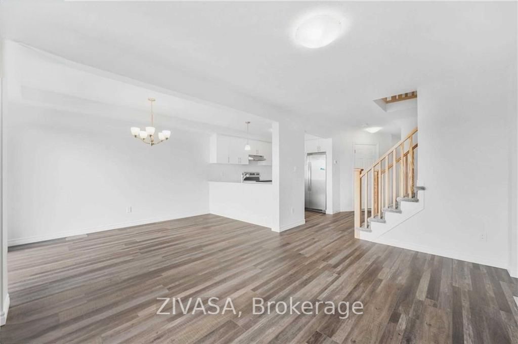 Listing X5973444 - Large Photo # 3