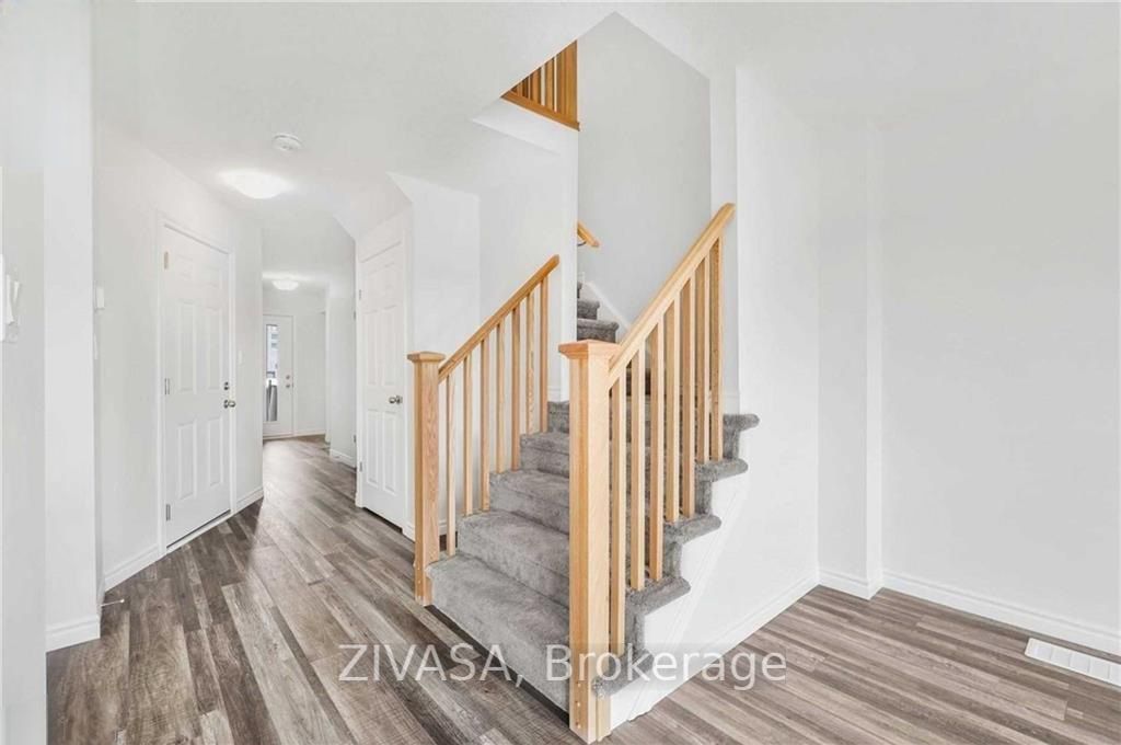 Listing X5973444 - Large Photo # 4