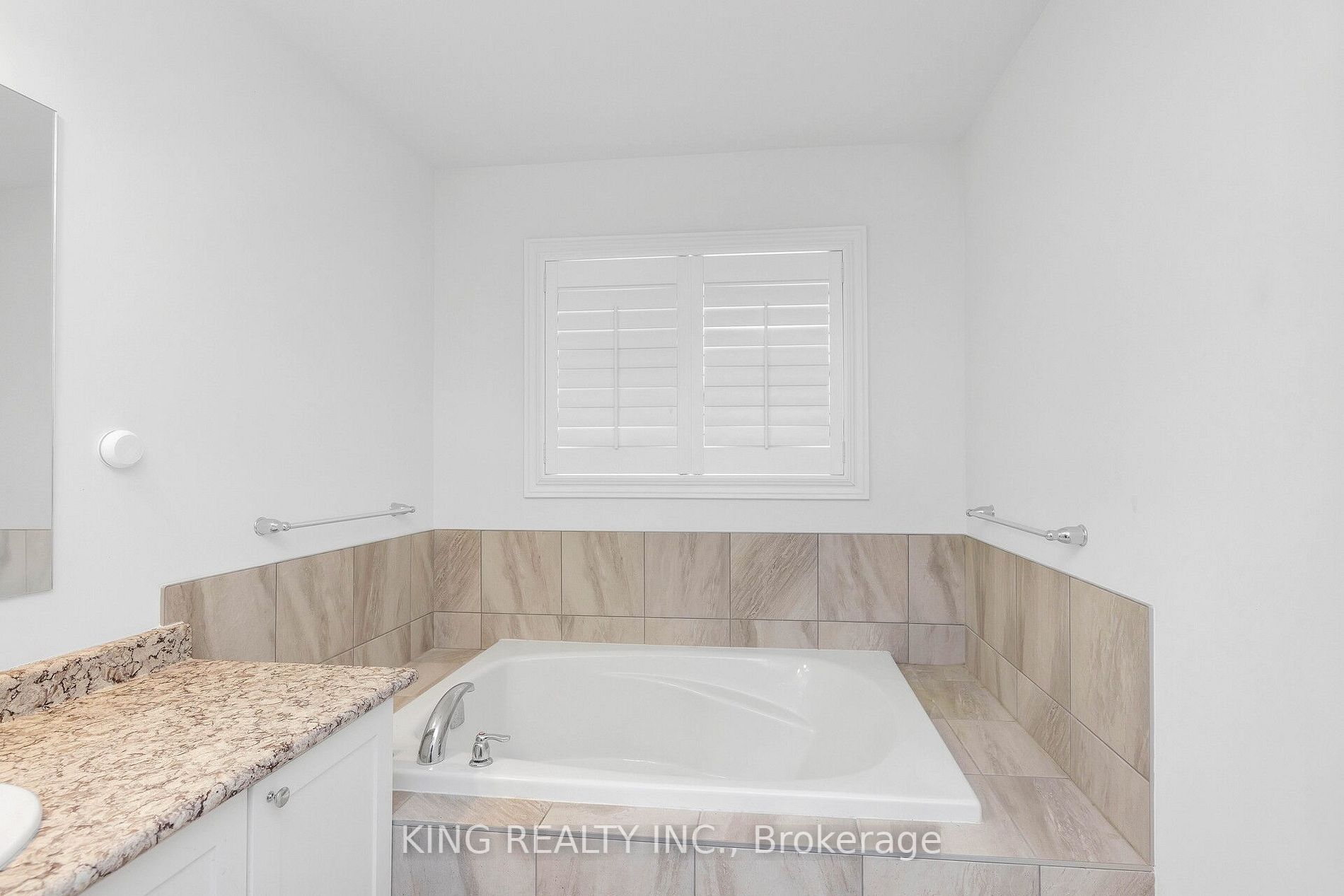 Listing X5973644 - Large Photo # 31