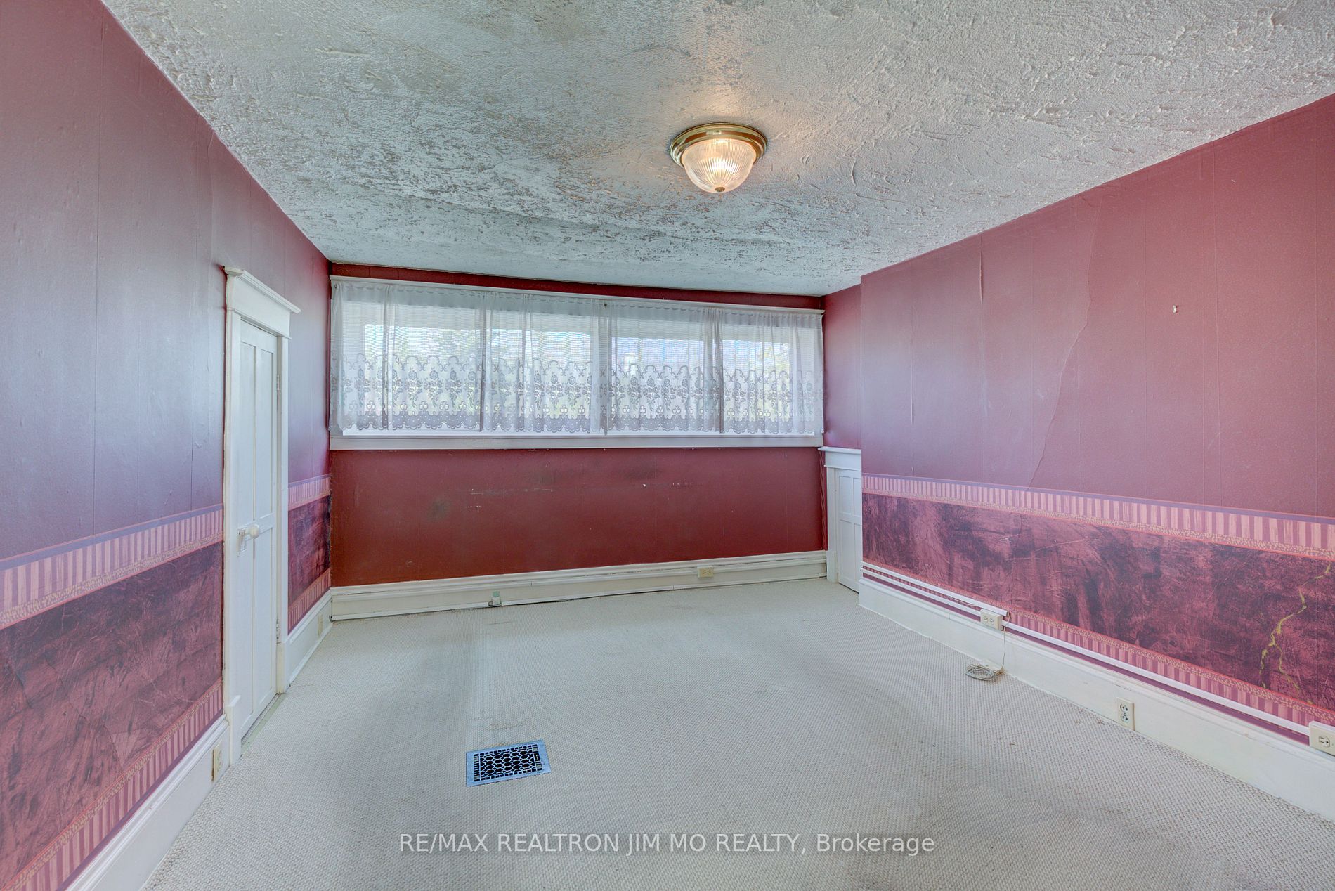 Listing X5973944 - Large Photo # 19