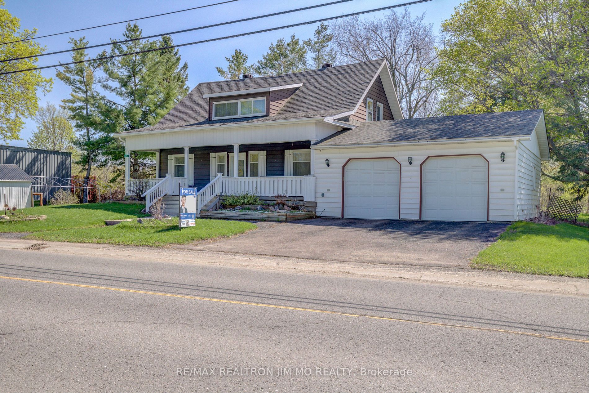 Listing X5973944 - Large Photo # 1