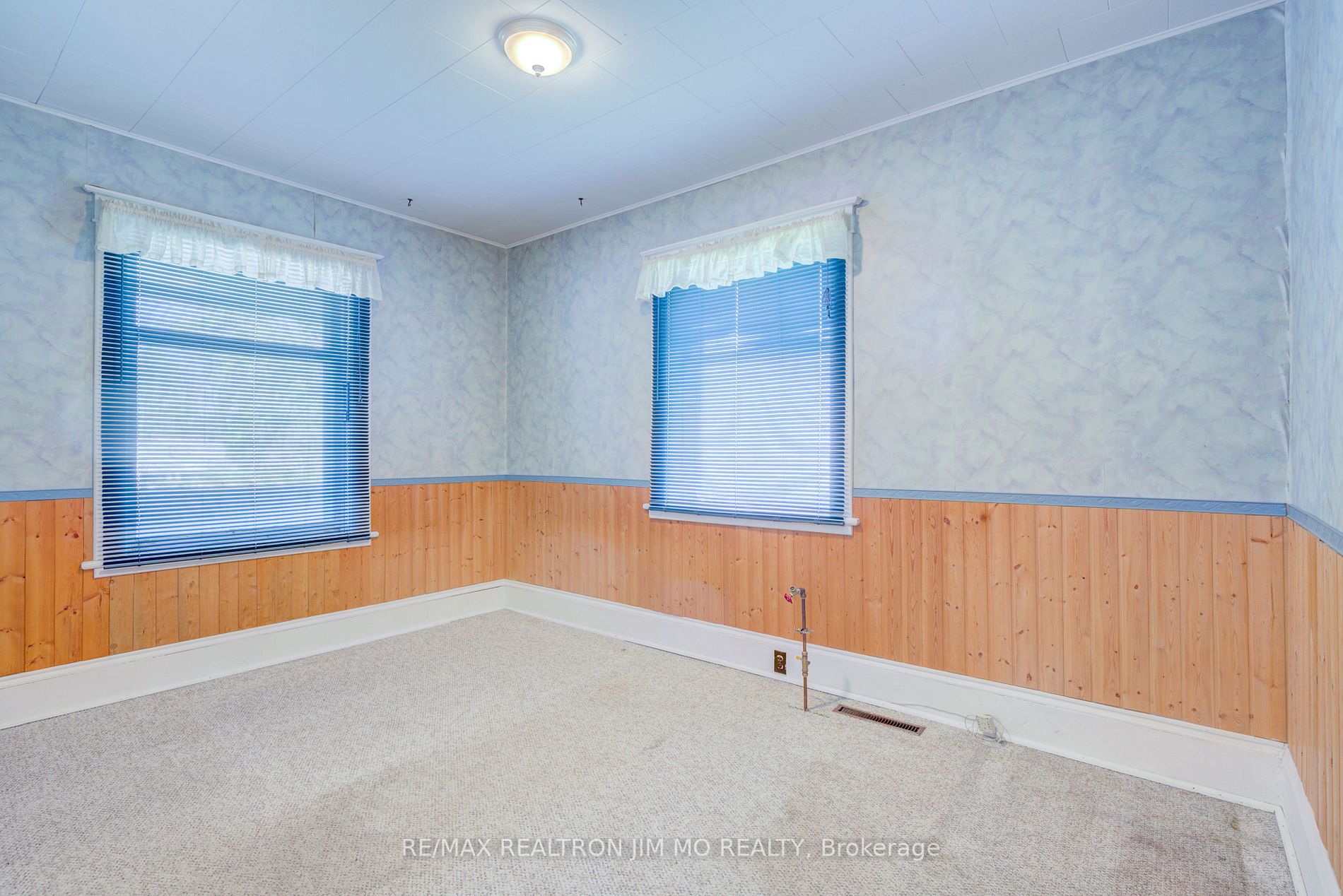 Listing X5973944 - Large Photo # 5