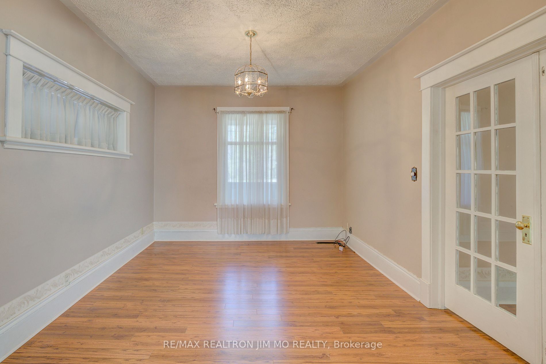 Listing X5973944 - Large Photo # 14